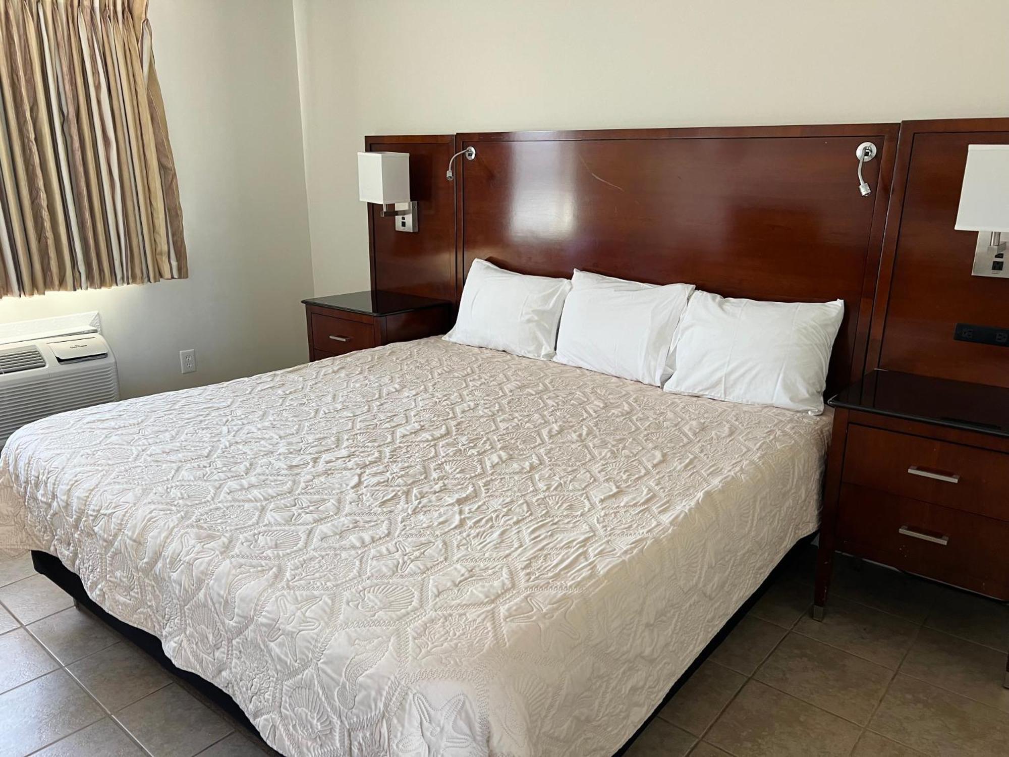 Sand Pebble Motor Lodge 포인트 플레전트 비치 외부 사진