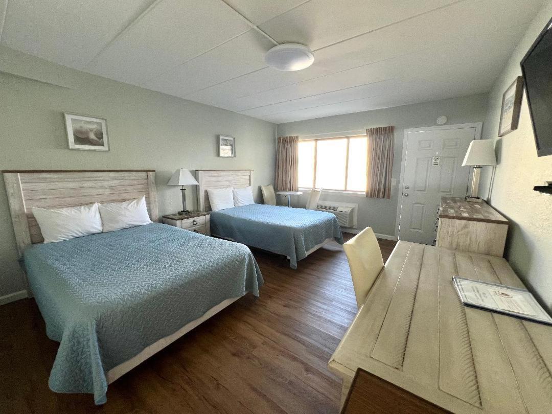 Sand Pebble Motor Lodge 포인트 플레전트 비치 외부 사진