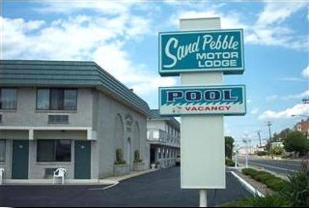 Sand Pebble Motor Lodge 포인트 플레전트 비치 외부 사진